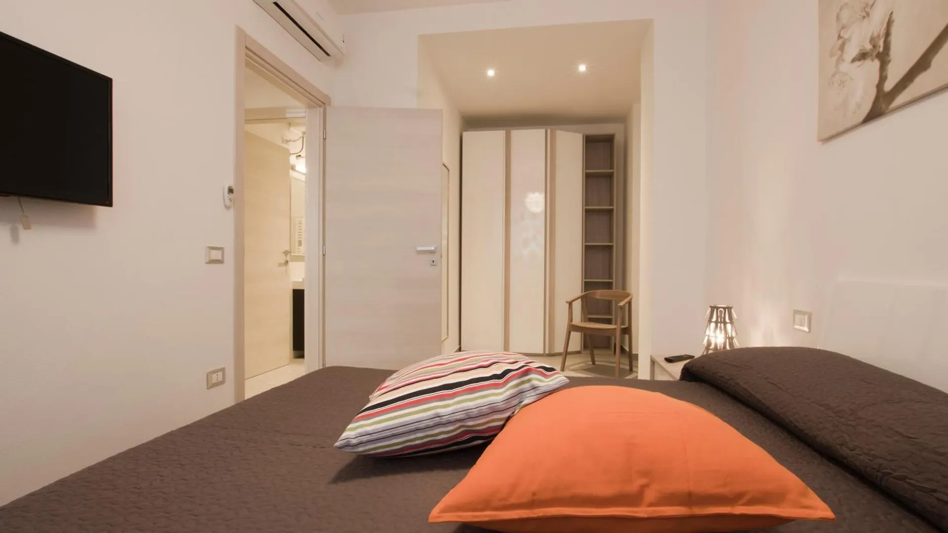 Excelsior Apartment Piombino 0*,  Italy